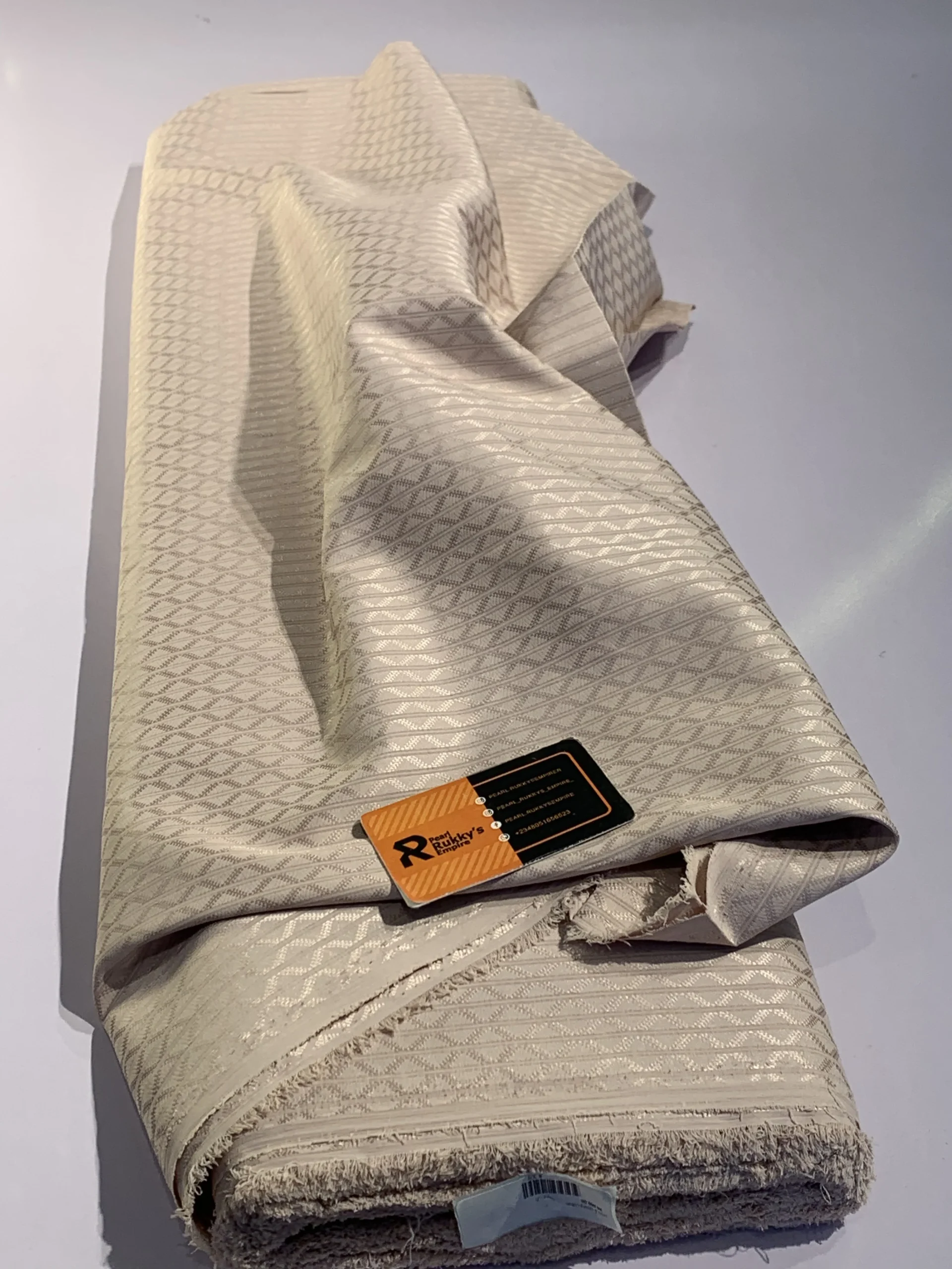 ecvujnthn9fjat9sae2i Prince Luxury Cotton 003 - Image 1